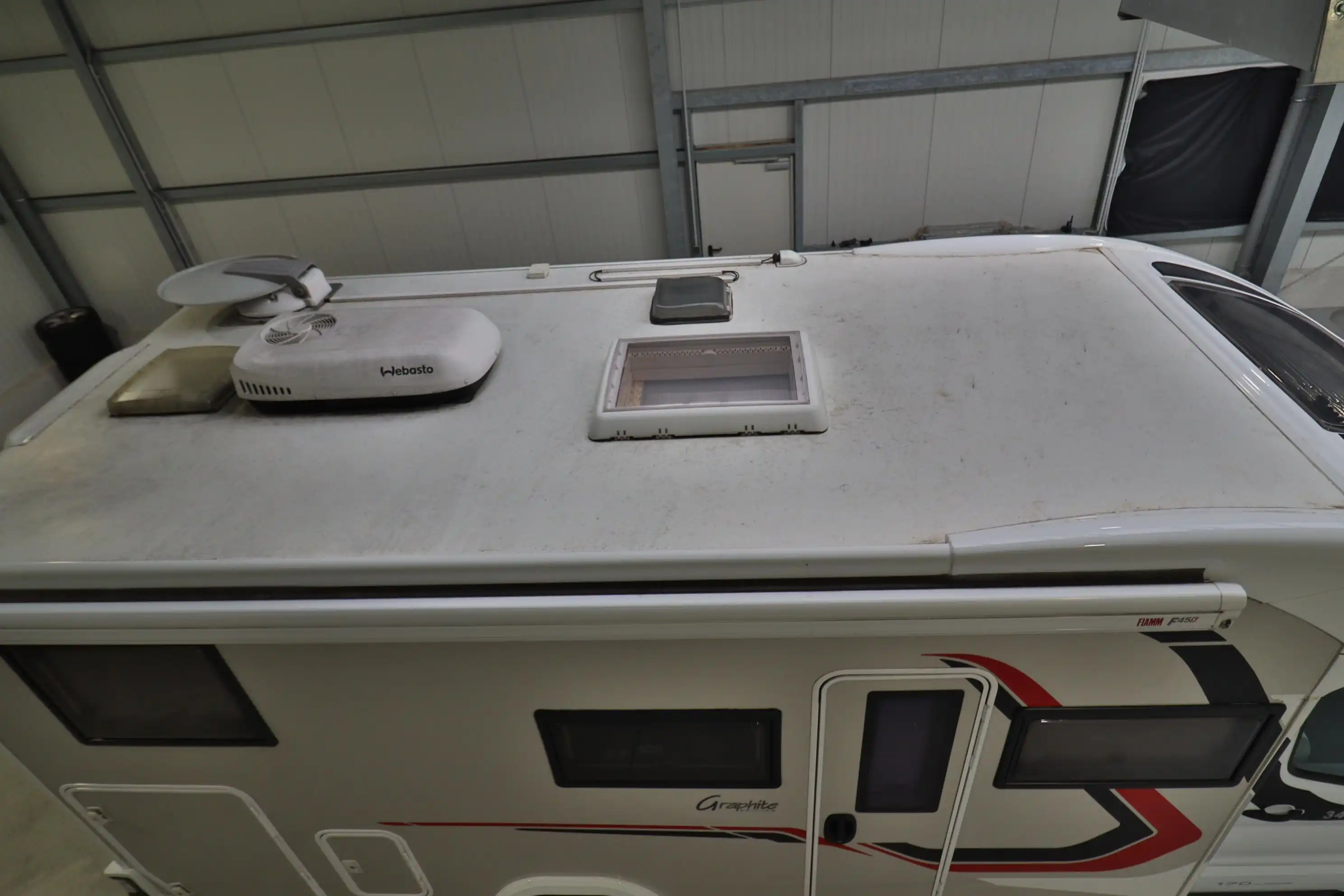 CHALLENGER 347 GA Graphite - Ansicht 5